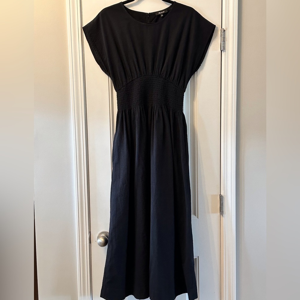 Madewell Black Smocked-Waist Maxi Dress with Cap Sleeves - Picture 4 of 13